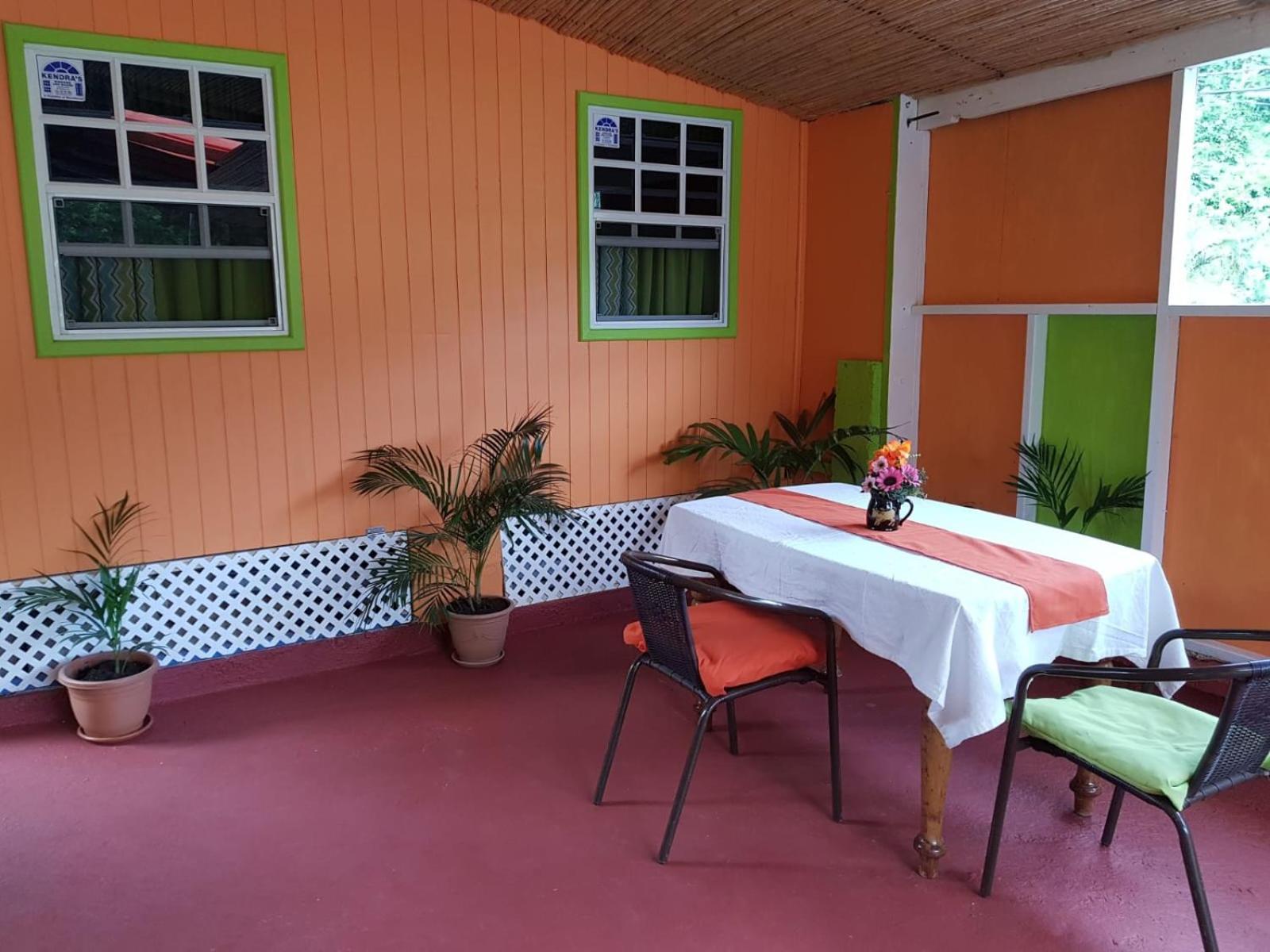 Salz Cozy Inn روسو المظهر الخارجي الصورة